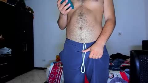 Snapshot of diiego_xxx chatting on September 23, 11:24 am diiego_xxx online show from September 23, 11:24 am