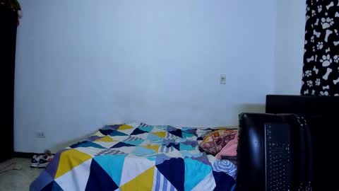 Snapshot of diiego_xxx chatting on October 11, 11:53 am diiego_xxx online show from October 11, 11:53 am
