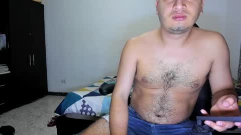 diiego_xxx online show from April 7, 8:04 am