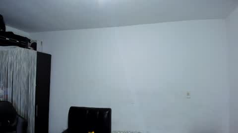 diiego_xxx online show from May 6, 12:19 am