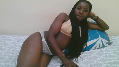 Snapshot of dijahot chatting on September 15, 4:23 am Dijah online show from September 15, 4:23 am