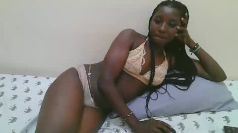 Snapshot of dijahot chatting on September 18, 10:56 pm Dijah online show from September 18, 10:56 pm