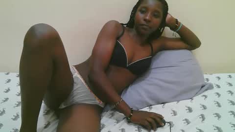 Snapshot of dijahot chatting on September 28, 8:58 pm Dijah online show from September 28, 8:58 pm
