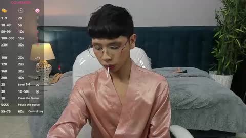  DILAN online show from September 14, 6:51 pm