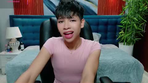  DILAN online show from February 7, 6:33 pm