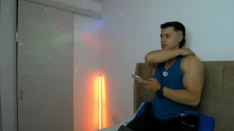Dilan Coy online show from May 25, 10:05 pm
