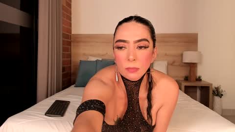 Snapshot of dilarahkessh chatting on February 8, 9:03 am Dilarahkesh online show from February 8, 9:03 am