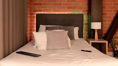 Snapshot of dilarahkessh chatting on February 28, 8:31 am Dilarahkesh online show from February 28, 8:31 am