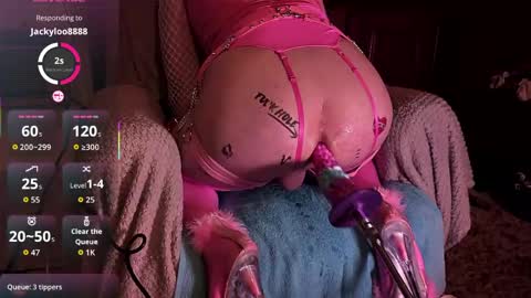 Snapshot of dildoqueen96 chatting on April 22, 5:43 am CREAMPIE ANGEL 3 online show from April 22, 5:43 am