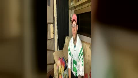 Snapshot of dilf_96 chatting on June 13, 2:53 am Daddy online show from June 13, 2:53 am