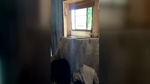 Snapshot of dilf_96 chatting on June 23, 6:50 pm Daddy online show from June 23, 6:50 pm