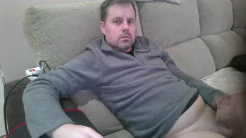 Snapshot of dili999 chatting on January 17, 10:02 pm dili999 online show from January 17, 10:02 pm