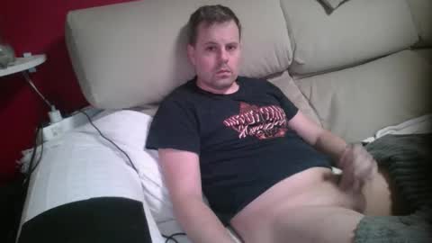 Snapshot of dili999 chatting on March 1, 6:15 am dili999 online show from March 1, 6:15 am