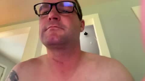 dill327 online show from June 13, 4:16 pm