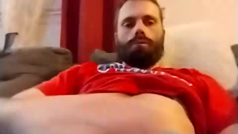 Snapshot of dill801975 chatting on February 4, 3:01 am dill801975 online show from February 4, 3:01 am