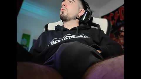 Snapshot of dimas22222 chatting on December 20, 3:36 am dimas22222 online show from December 20, 3:36 am