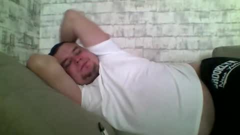 Snapshot of dimasvit5336 chatting on January 13, 9:14 am dimasvit5336 online show from January 13, 9:14 am