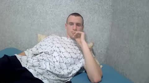 Snapshot of dimes_21 chatting on October 15, 1:39 am dimes_21 online show from October 15, 1:39 am