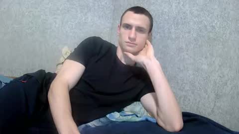 Snapshot of dimes_21 chatting on November 4, 12:43 am dimes_21 online show from November 4, 12:43 am