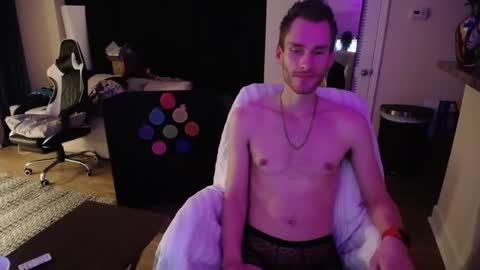 Snapshot of dimitri_4793 chatting on January 29, 7:04 am Meechii online show from January 29, 7:04 am