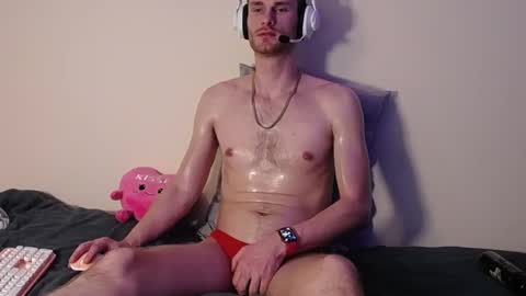 Snapshot of dimitri_4793 chatting on February 21, 2:17 am Meechii online show from February 21, 2:17 am