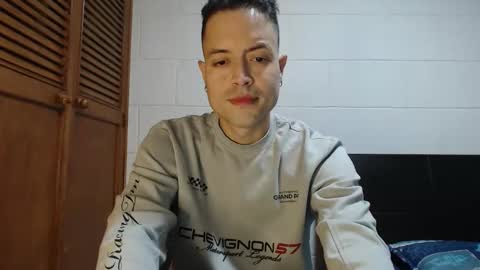 Dimitri online show from May 5, 3:36 am