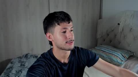 Snapshot of dimitri_targaryen chatting on March 24, 11:15 am Fabian online show from March 24, 11:15 am