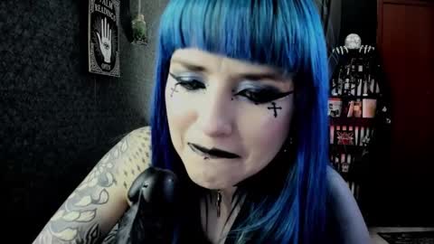 dimmuanddarkness online show from March 8, 12:20 pm