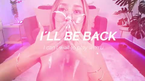 Snapshot of dina_ride chatting on February 14, 12:25 pm online show from February 14, 12:25 pm