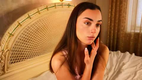 Snapshot of dinacaguimbal chatting on February 21, 8:04 am Dina and ill be glad to be here with you follow to me online show from February 21, 8:04 am