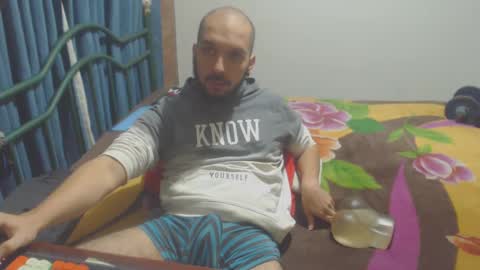 Snapshot of dinchtcams chatting on September 28, 5:46 am Dincht online show from September 28, 5:46 am