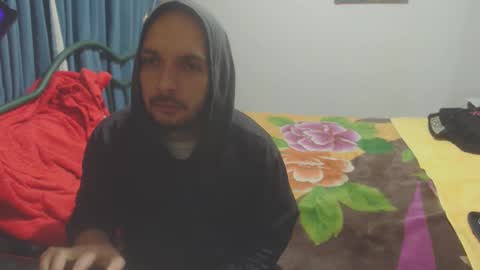 Snapshot of dinchtcams chatting on November 17, 2:17 am Dincht online show from November 17, 2:17 am