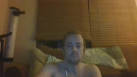 dingleberryjonesmagee online show from April 16, 8:04 am