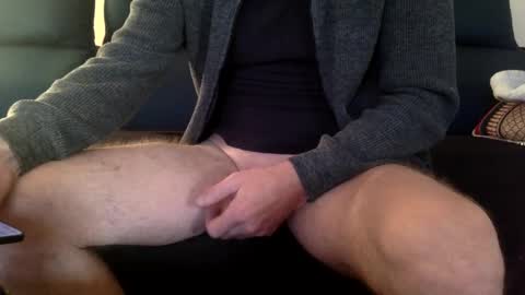 dinnerout1111 online show from December 28, 2:21 pm