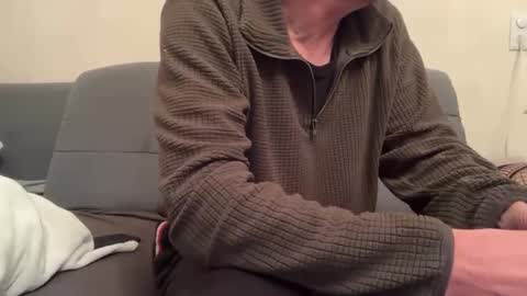 dinnerout1111 online show from October 28, 7:38 pm