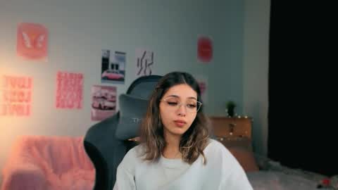 Sara Connor online show from February 14, 1:19 pm