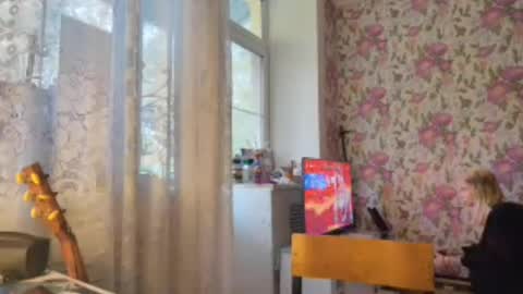 Snapshot of dinorahmroczkowski chatting on September 25, 7:56 am dinorahmroczkowski online show from September 25, 7:56 am