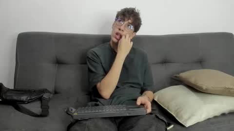 Dio online show from January 14, 8:36 pm