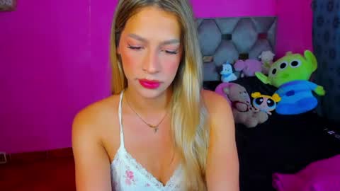 Snapshot of dione_sexyy chatting on June 23, 1:58 am IG dionemontecarlo19 online show from June 23, 1:58 am