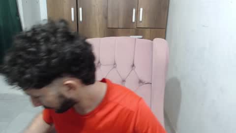 Henry online show from December 2, 1:03 am