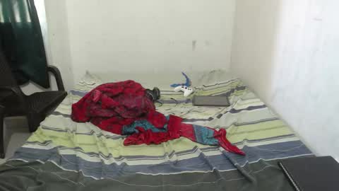 Henry online show from September 14, 2:27 pm