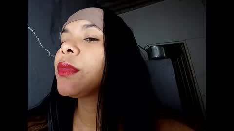 diora_squirt_juicy online show from January 15, 4:28 am