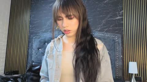 DIOSA online show from November 25, 8:31 pm