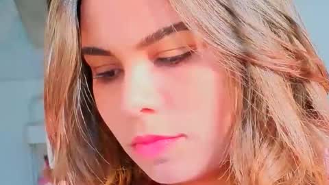 diosadeluniverso_ online show from December 14, 7:51 pm