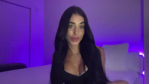 Snapshot of dirianyisabelx chatting on November 1, 10:56 pm Diriany Isabel online show from November 1, 10:56 pm