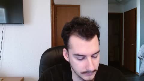 Snapshot of dirk_diggler_dirk chatting on February 22, 7:03 pm Dirk Diggler online show from February 22, 7:03 pm