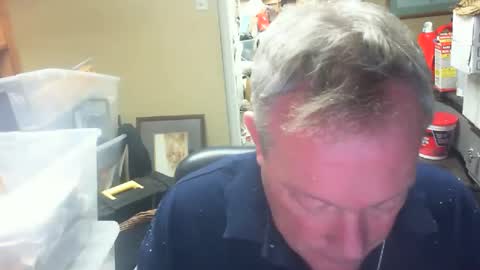 Snapshot of dirkpitt223 chatting on December 5, 6:44 pm DirtkPitt Fun guy working online show from December 5, 6:44 pm