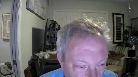 Snapshot of dirkpitt223 chatting on January 5, 4:14 am DirtkPitt Fun guy working online show from January 5, 4:14 am