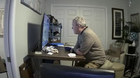 Snapshot of dirkpitt223 chatting on January 12, 2:24 am DirtkPitt Fun guy working online show from January 12, 2:24 am