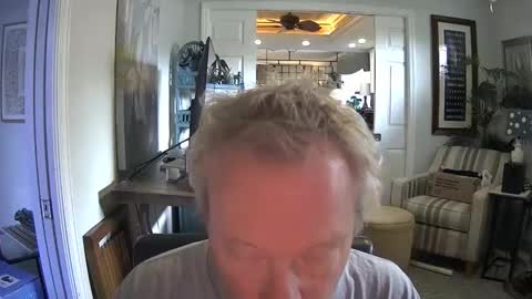 Snapshot of dirkpitt223 chatting on February 3, 6:07 pm DirtkPitt Fun guy working online show from February 3, 6:07 pm